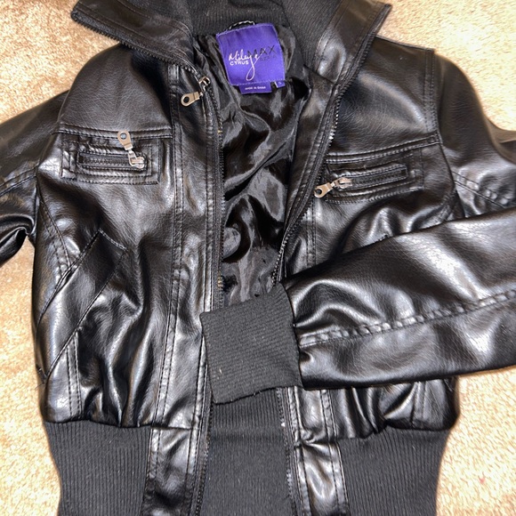 Miley Cyrus black pleather jacket - Picture 1 of 2